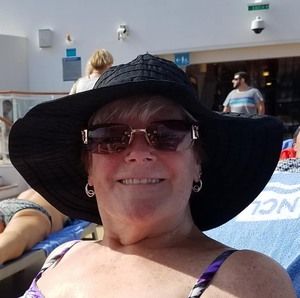 Meet your Posher, Suzie